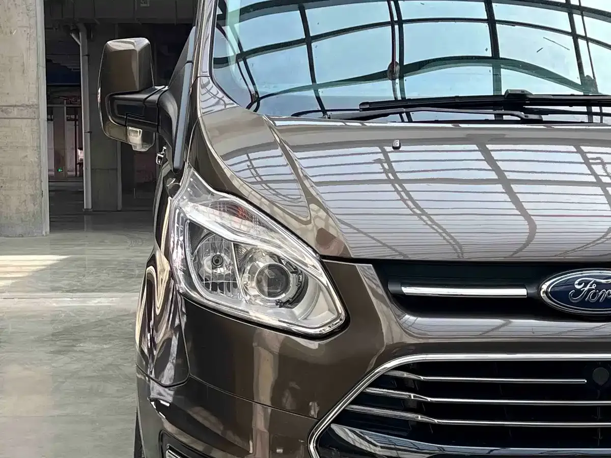 Ford Tourneo 2.0T Auto Jingrui Edition China VI 2021 — фото 2
