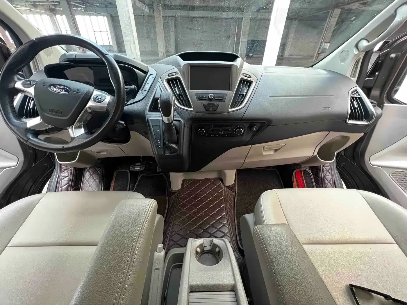 Ford Tourneo 2.0T Auto Jingrui Edition China VI 2021 — фото 9