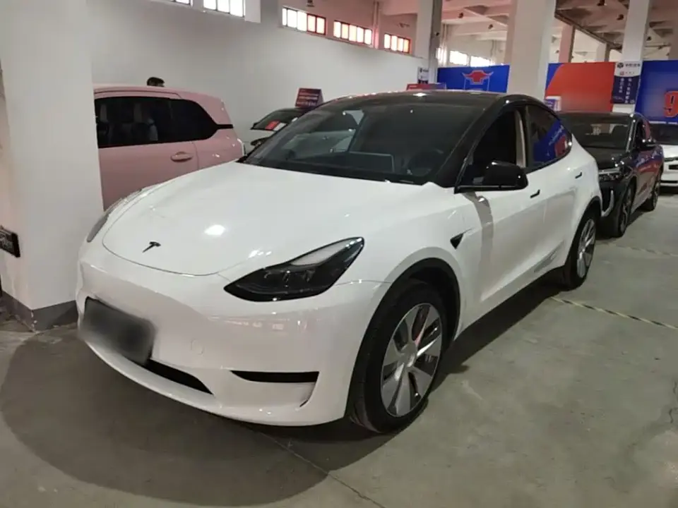 Tesla Model Y Facelift Rear-Wheel Drive Version 2023