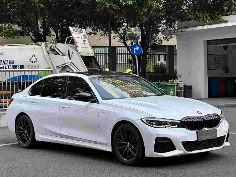 BMW 3 Series 325Li M Sport Black Night Package 2020