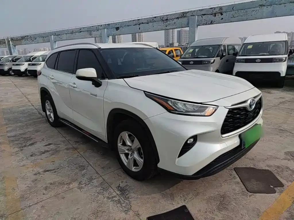 Toyota Highlander 2.5L Smart Hybrid Dual Engine FWD Elite 7-Seater 2023 — фото 3