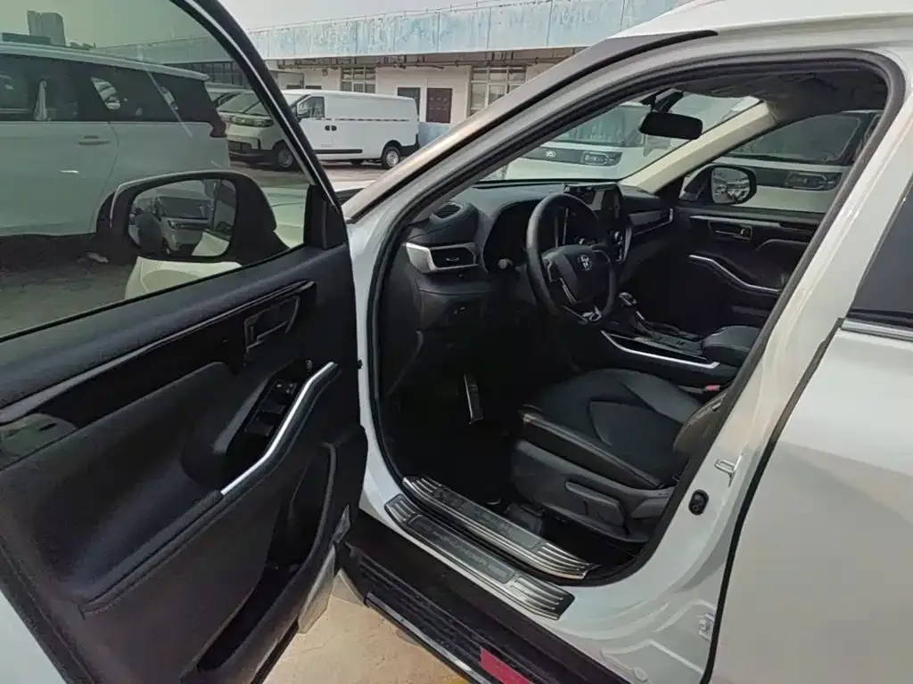 Toyota Highlander 2.5L Smart Hybrid Dual Engine FWD Elite 7-Seater 2023 — фото 15