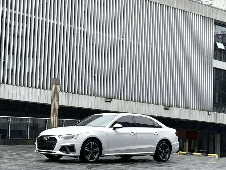 Audi A4L 40 TFSI Fashion Dynamic 2021