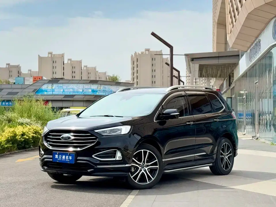 Ford Edge EcoBoost 245 2WD Luxury 7-Seater 2021