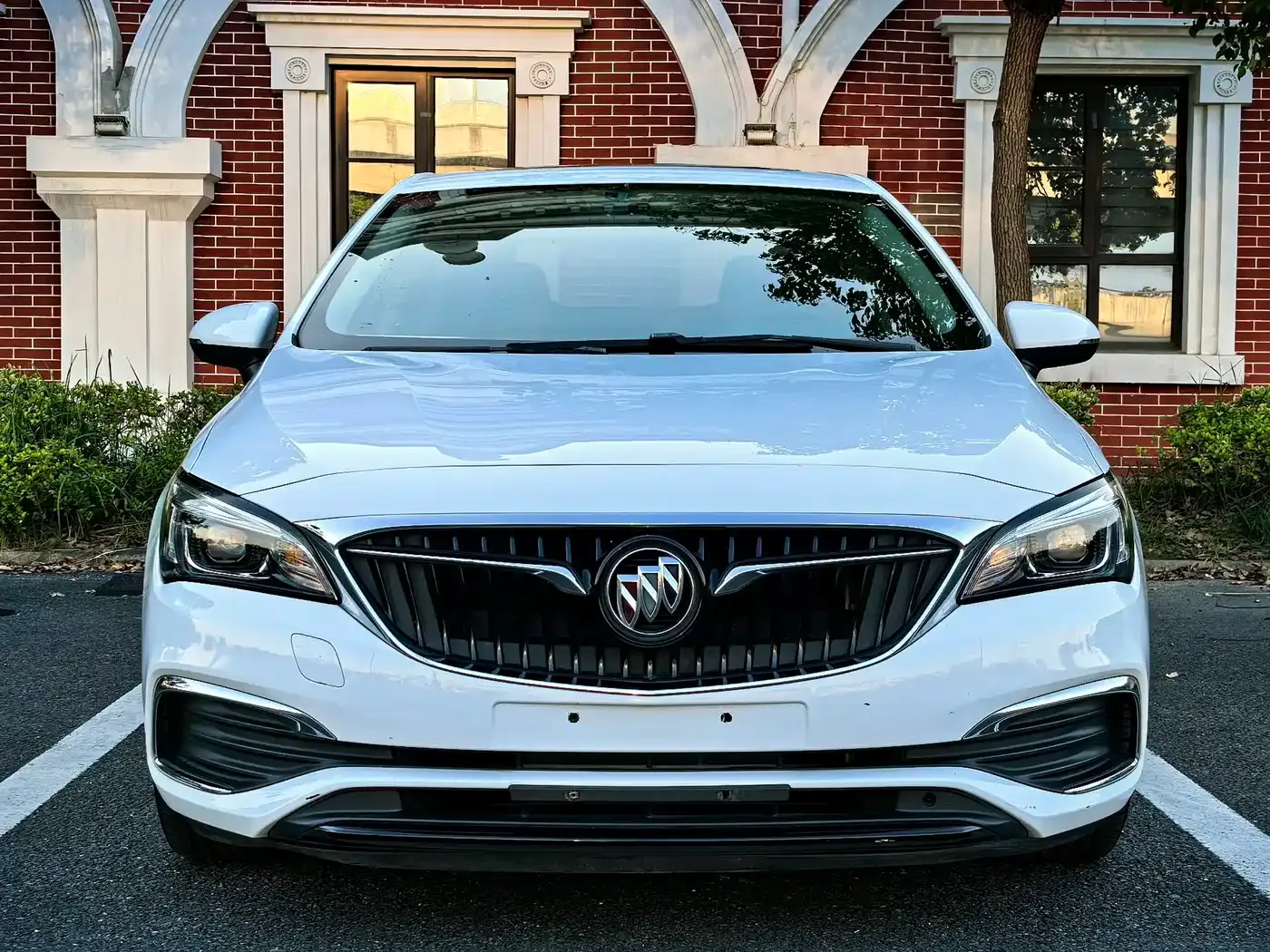 Buick Verano Sedan 15S Auto Leading 2019 — фото 2