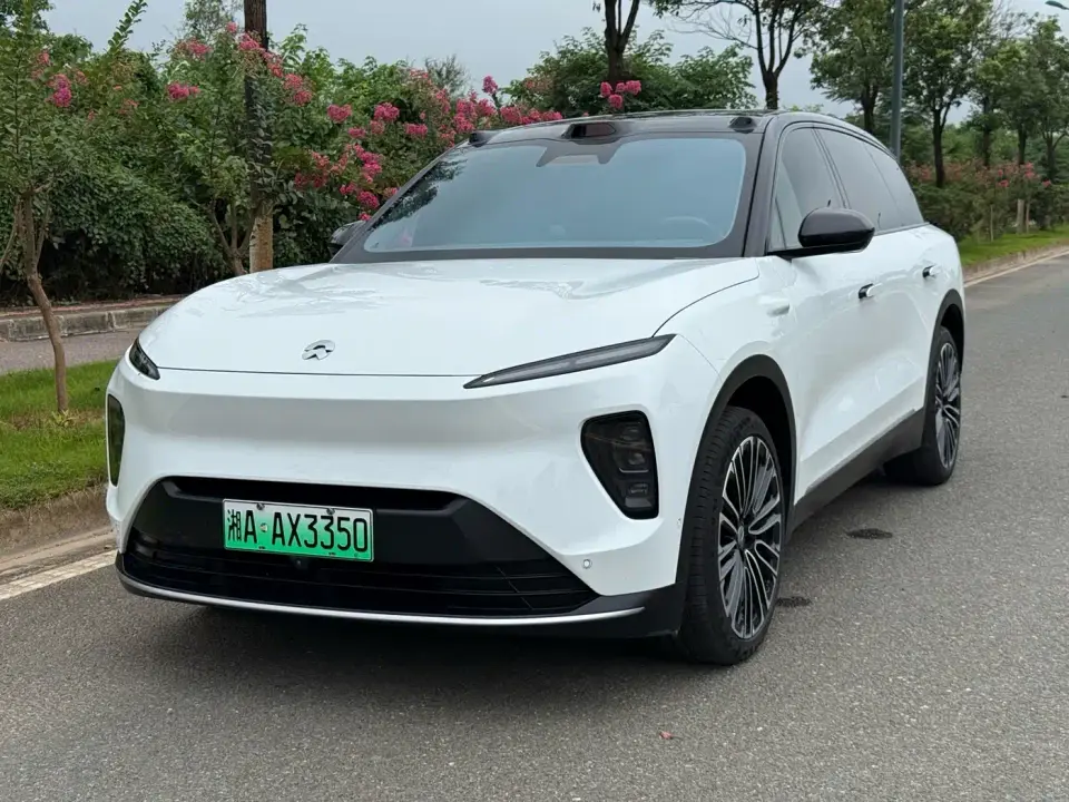 NIO ES8 75kWh Executive Edition 2023