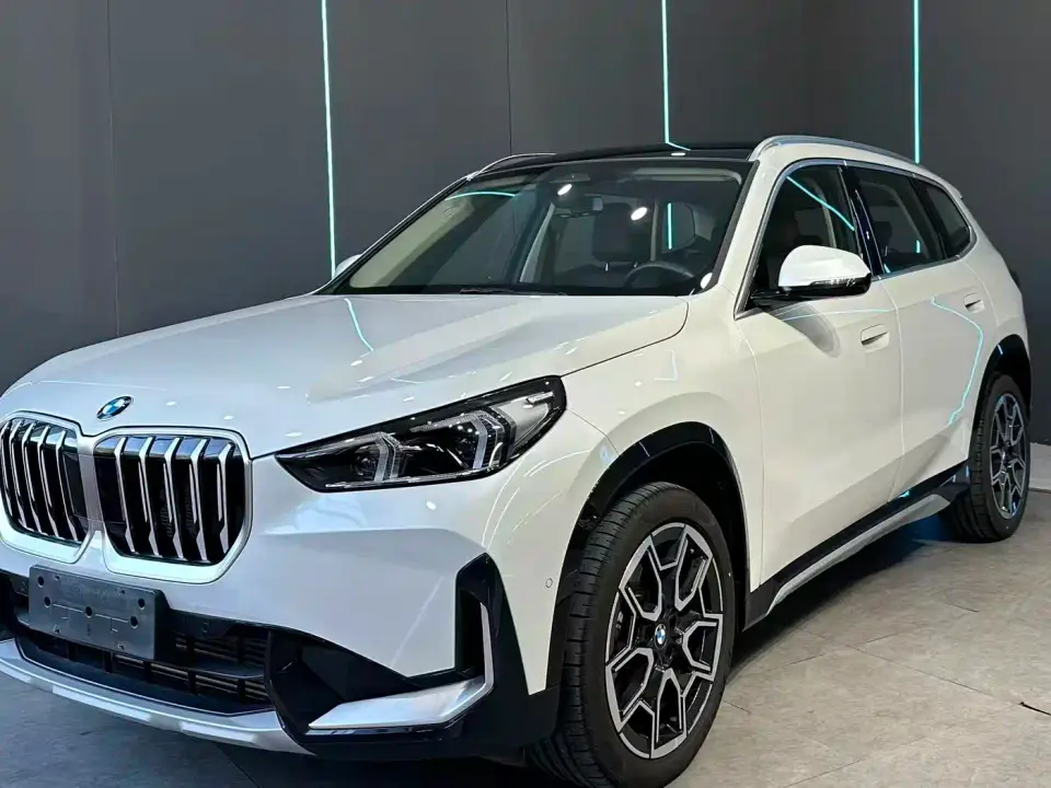 BMW X1 sDrive25Li X Design Package 2025