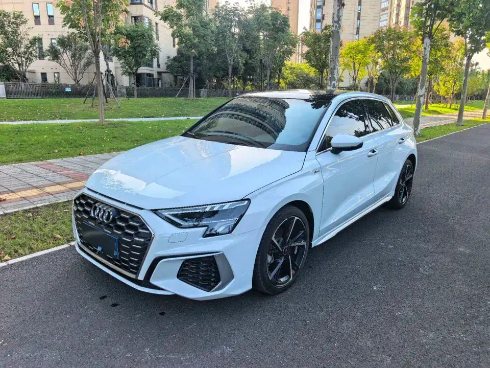 Audi A3 Facelift Sportback 35 TFSI Fashion Sport 2023