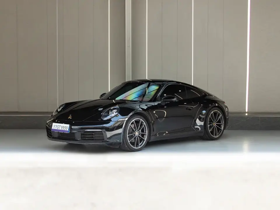 Porsche 911 Carrera 3.0T 2022