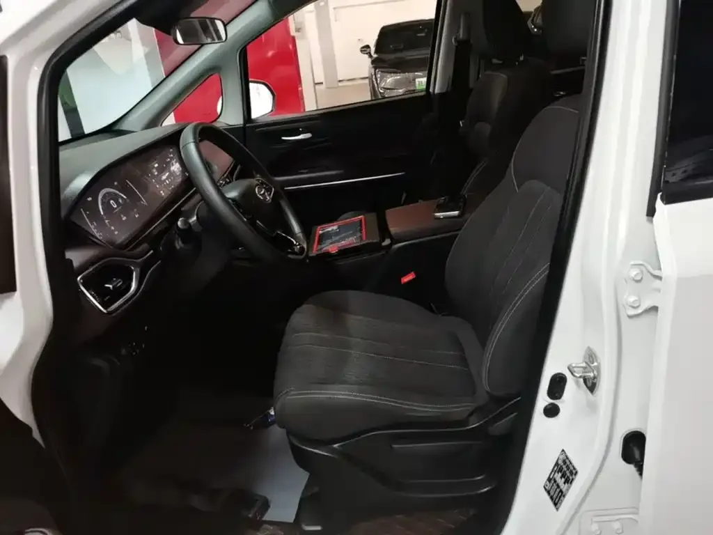 GAC Trumpchi M6 PRO 270T DCT Elite Edition 2023 — фото 14