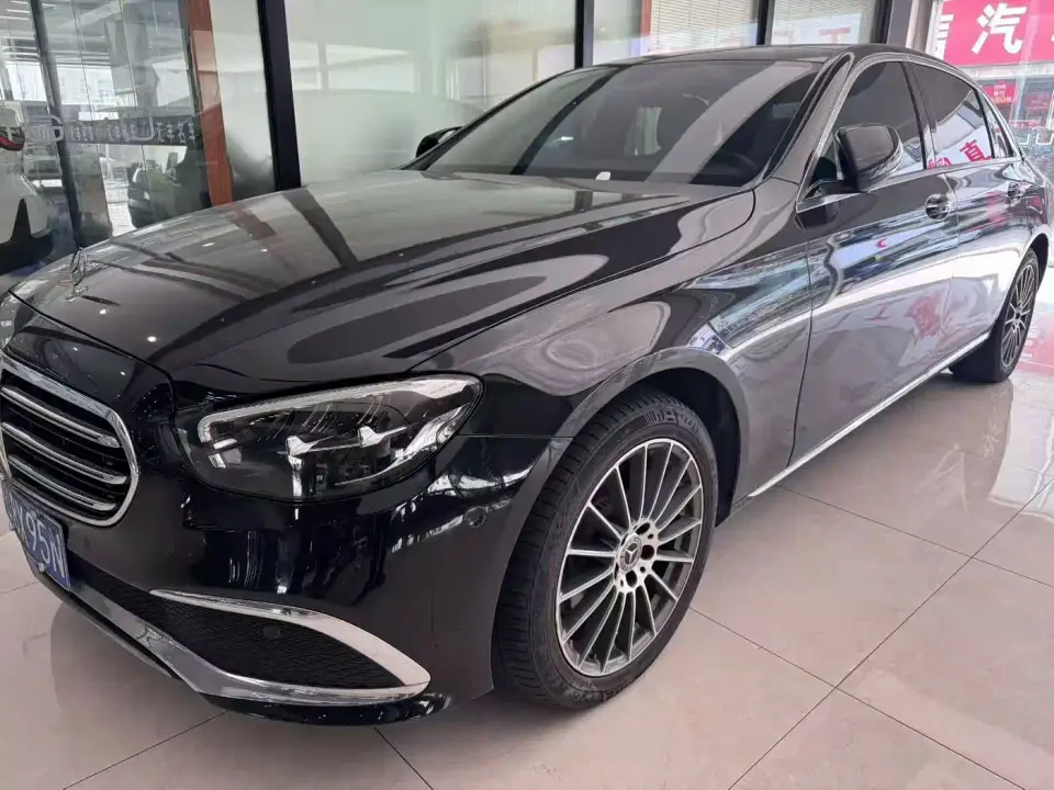 Mercedes-Benz E-Class E 260 L 2023