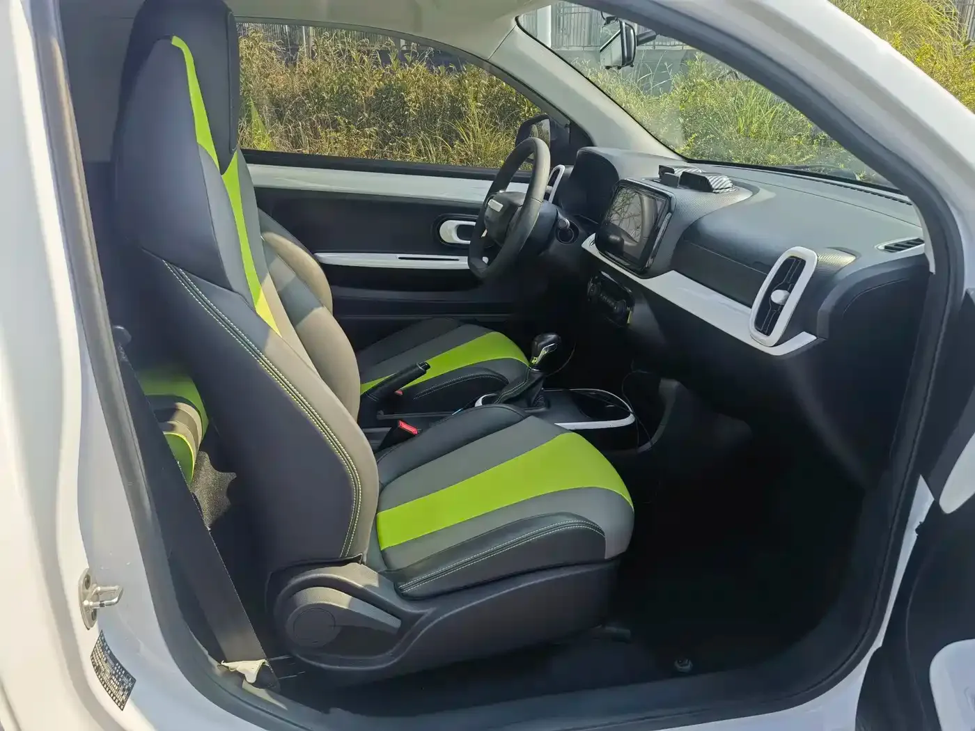 Roewe Kaiwei CLEVER 302km New Four-Seat Super Edition 2022 — фото 9