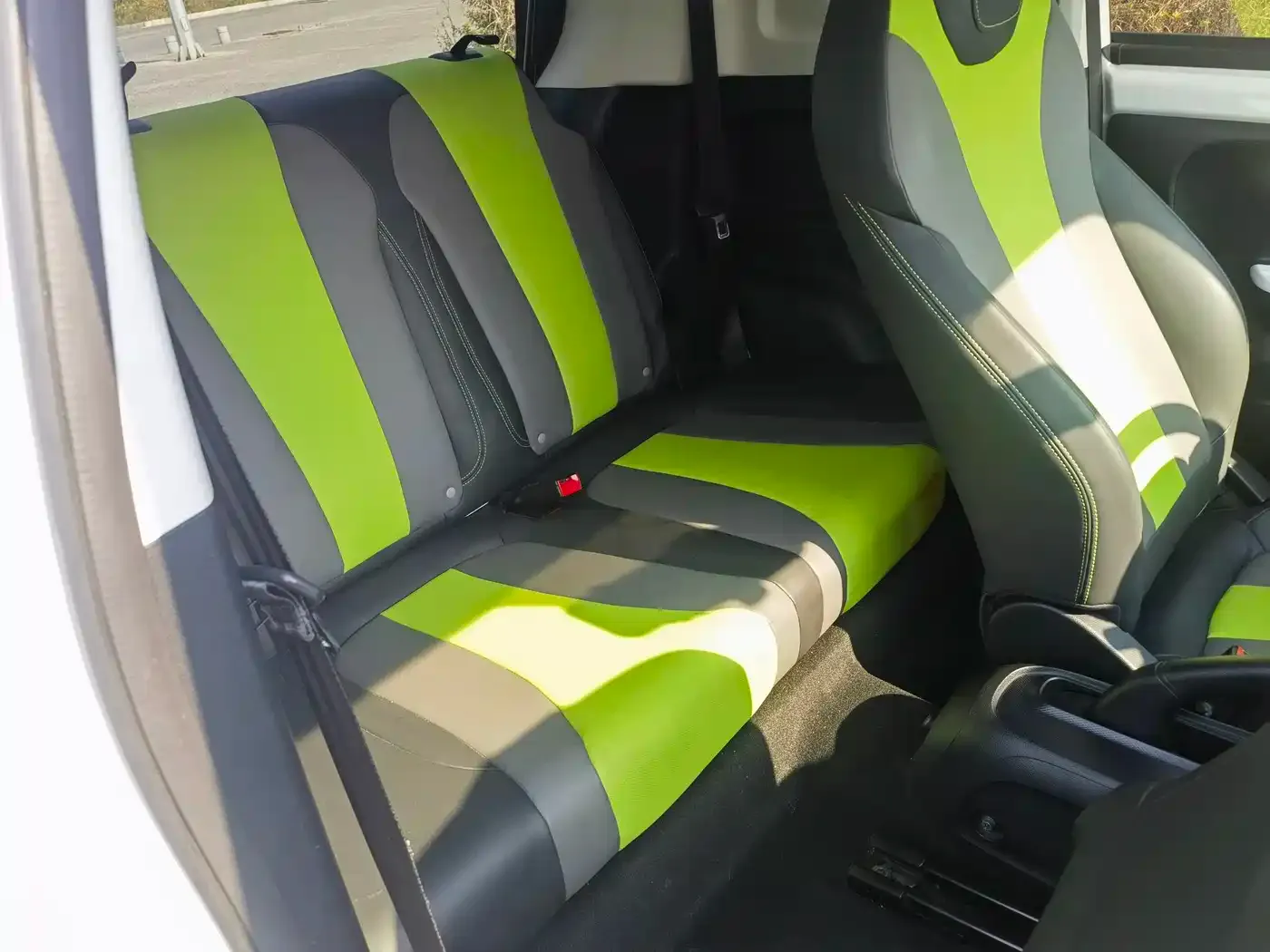 Roewe Kaiwei CLEVER 302km New Four-Seat Super Edition 2022 — фото 10