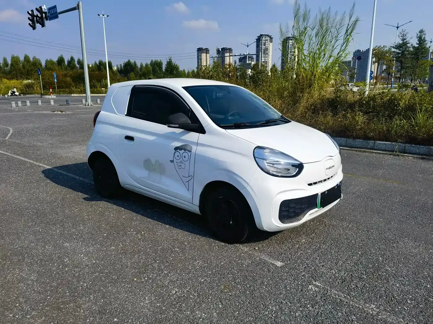 Roewe Kaiwei CLEVER 302km New Four-Seat Super Edition 2022 — фото 7