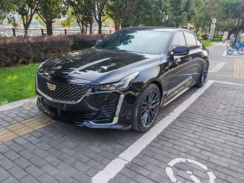 Cadillac CT5 28T Luxury 2021