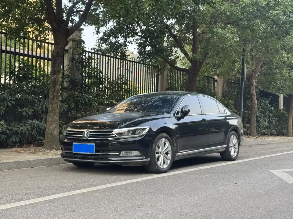 Volkswagen Magotan 330TSI DSG Luxury Class China VI 2019