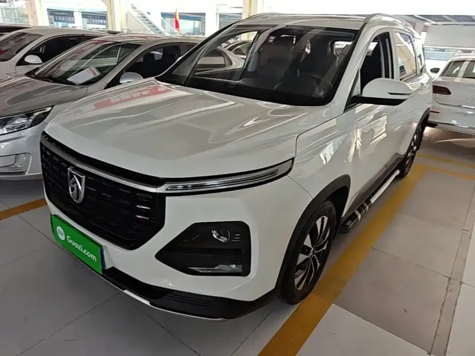 Baojun 530 1.5T CVT Prestige Connect 6-Seater 2019