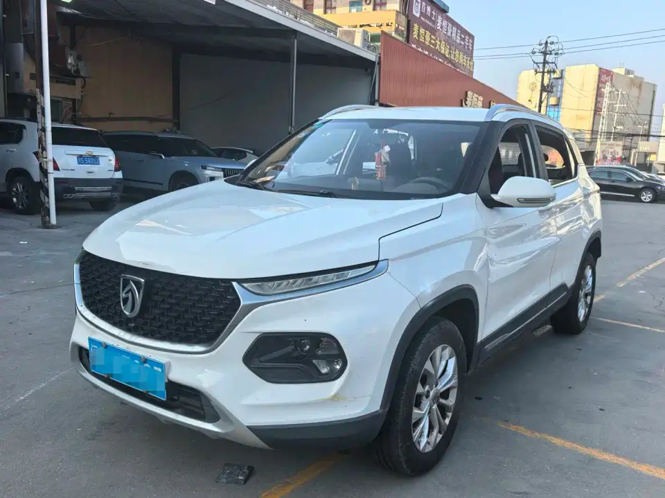 Baojun 510 1.5L Manual Joy Edition 77kW China VI 2020