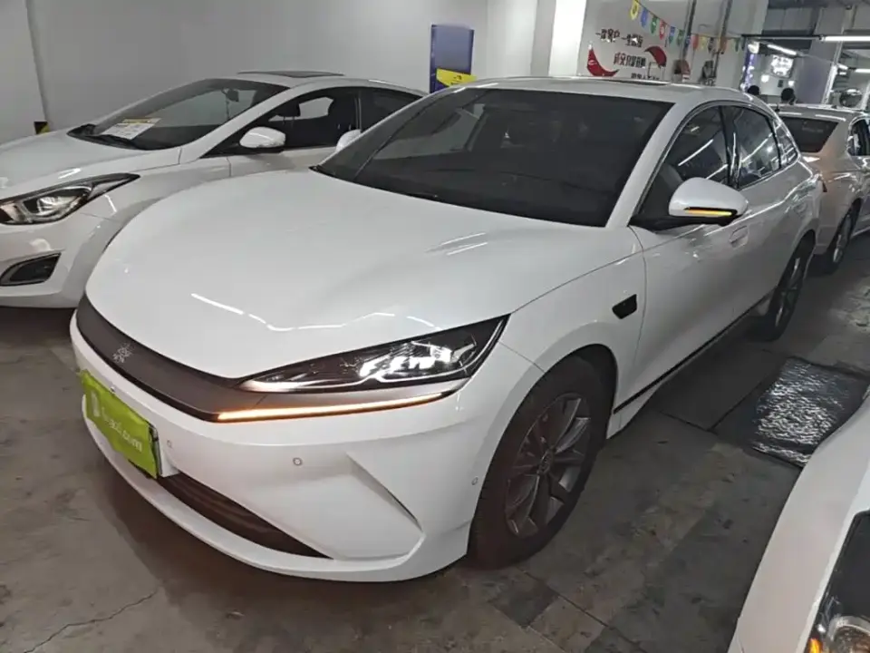 BYD Qin L EV 470KM Leading Edition 2025