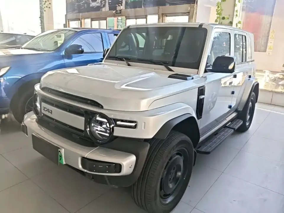 iCar V23 FWD Base Model 2026