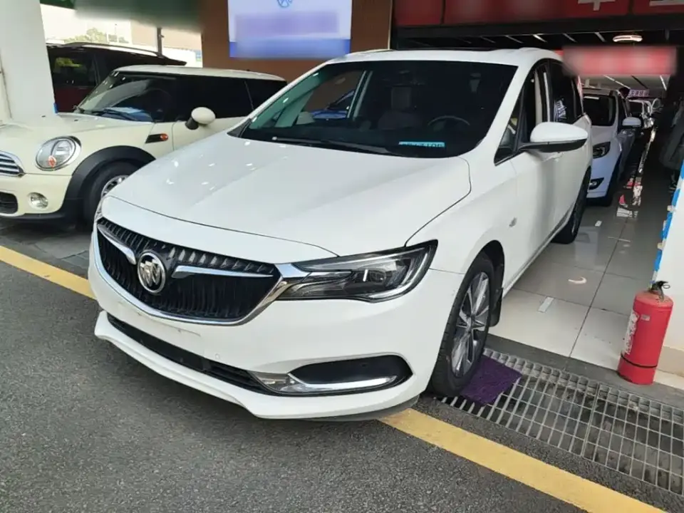 Buick GL6 18T 6-seat Connected Premium China VI 2019