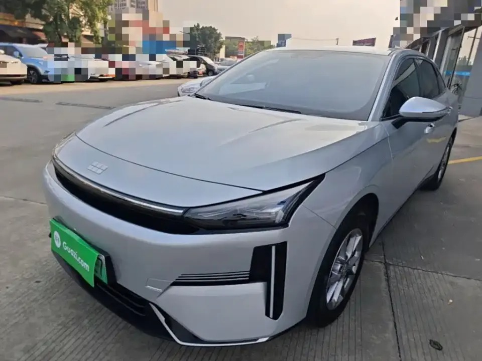 Geely Galaxy Galaxy L6 EM-i 60km Voyage Edition 2025