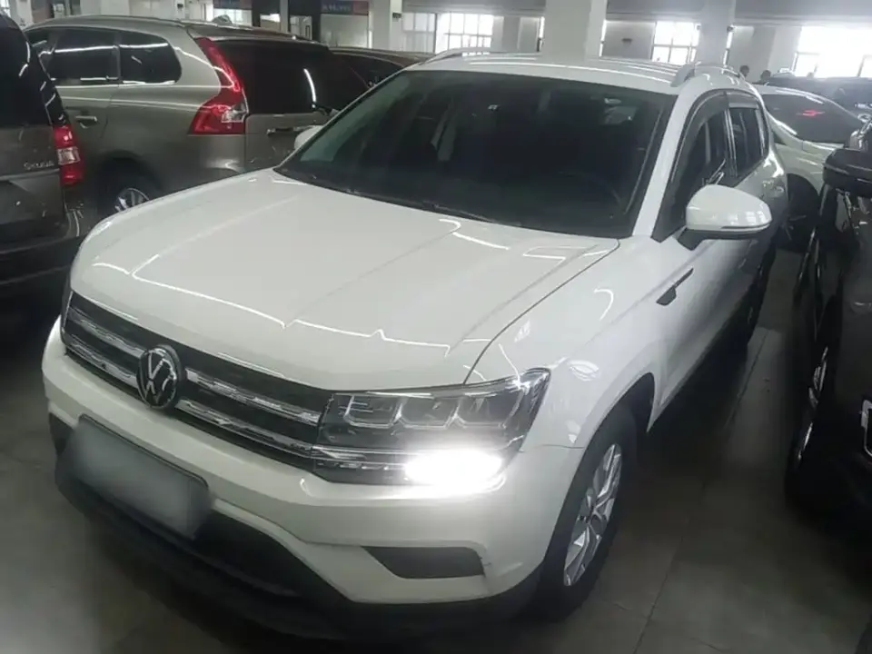 Volkswagen Tharu 280TSI 2WD Trend 2023