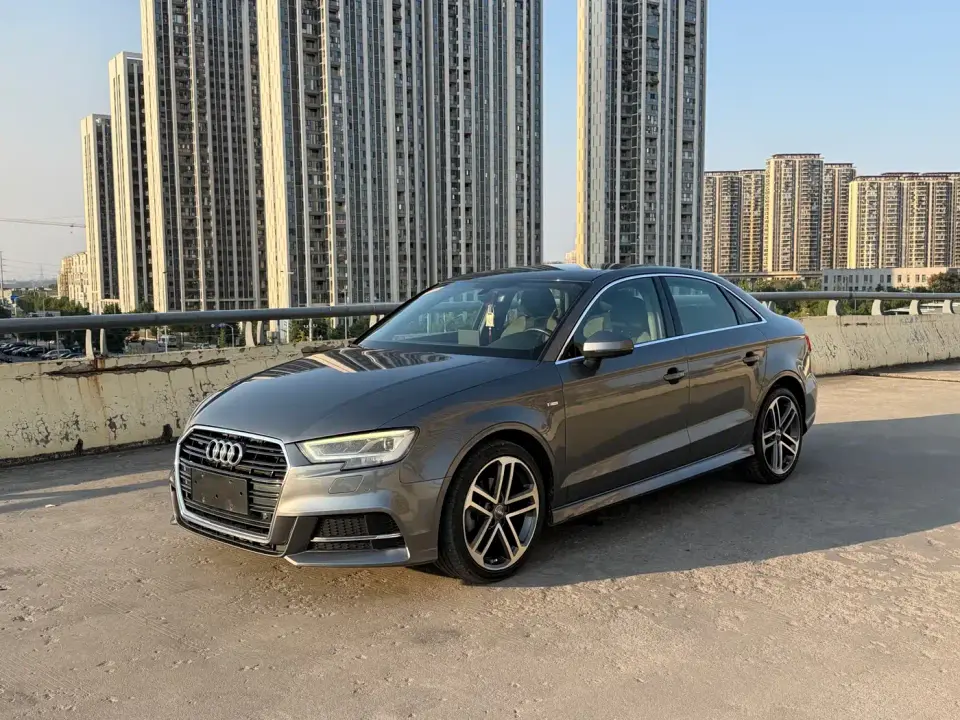 Audi A3 Limousine 35 TFSI Sport China VI 2019