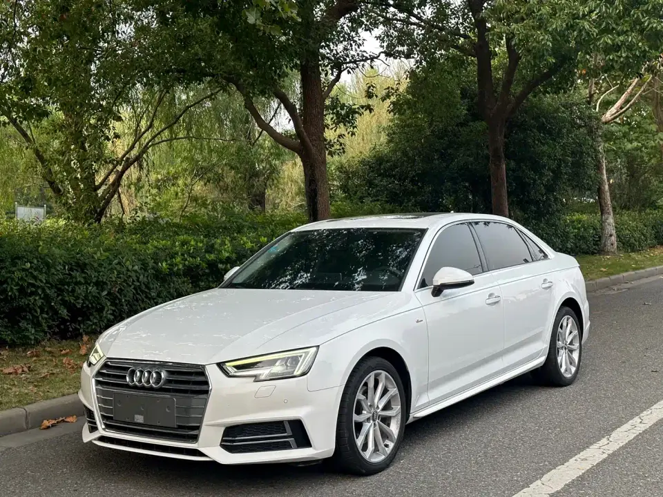 Audi A4L 30th Anniversary 40 TFSI Sport 2019