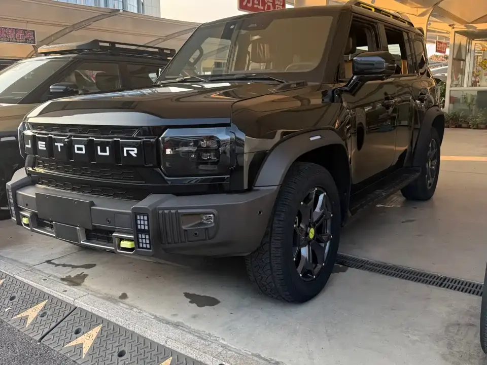 Jetour Traveler 2.0T 4WD Cross PRO+ 2023