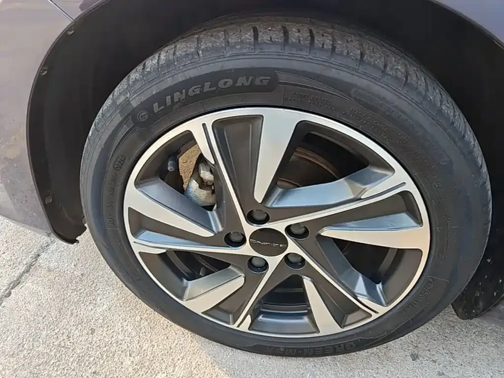 BAIC Beijing U7 Model 1.5T CVT Elite China VI 2020 — фото 22