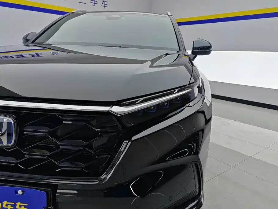 Honda CR-V 2.0L e:HEV 2WD Zhiyi Edition 2025 — фото 5