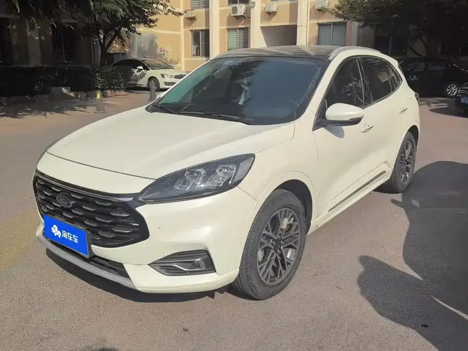 Ford Escape EcoBoost 245 AWD Premium Edition 2021
