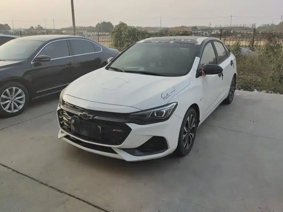 Chevrolet Monza RS 330T Auto Smooth Edition China VI 2020