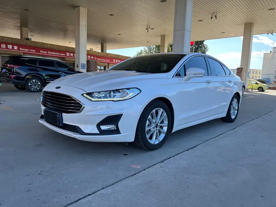 Ford Mondeo EcoBoost 180 Fashion 2021