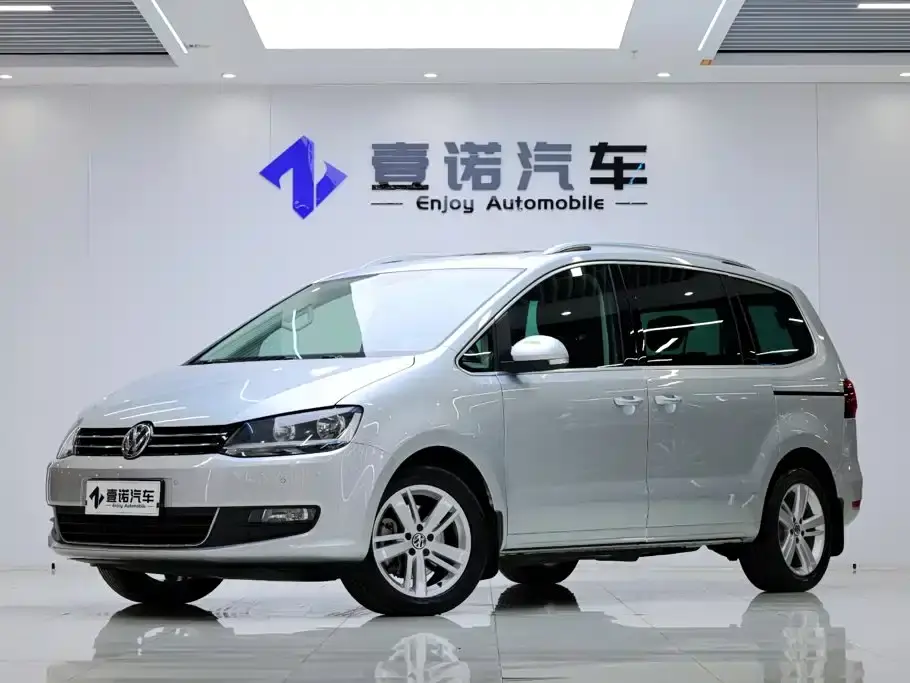 Volkswagen Sharan 380TSI Comfort 6-Seater 2020