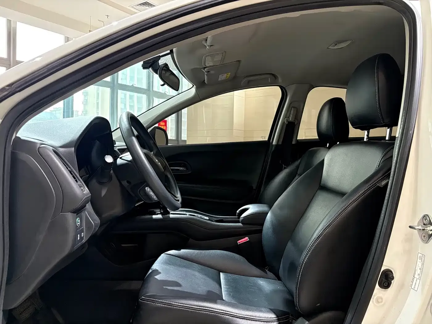 Honda Vezel 220 TURBO CVT Elite 2021 — фото 6
