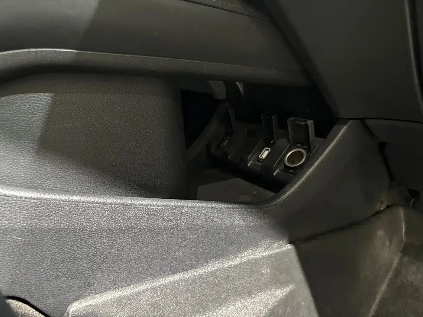 Honda Vezel 220 TURBO CVT Elite 2021 — фото 21