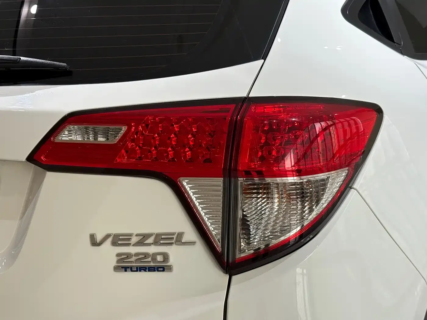 Honda Vezel 220 TURBO CVT Elite 2021 — фото 5