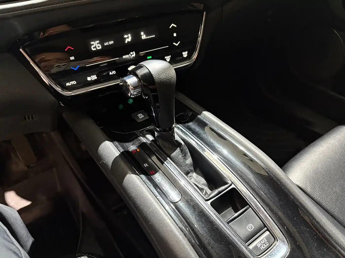 Honda Vezel 220 TURBO CVT Elite 2021 — фото 15
