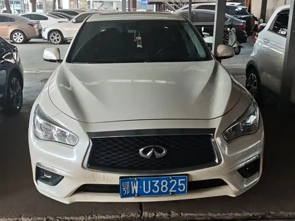 Infiniti Q50L 2.0T Comfort Edition 2023