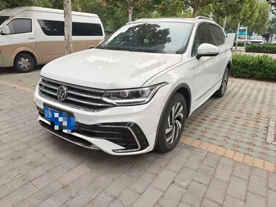 Volkswagen Tiguan L Outstanding 330TSI Auto 2WD R-Line Dragon Glory Edition 2024