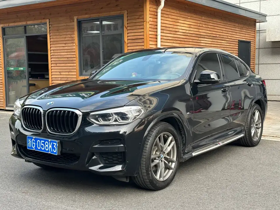 BMW X4 xDrive25i M Sport Package 2020