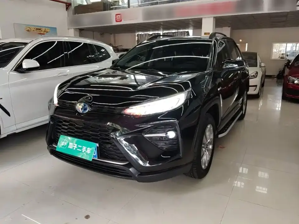 Toyota Wildlander Hybrid 2.5L E-CVT AWD Luxury Edition 2021