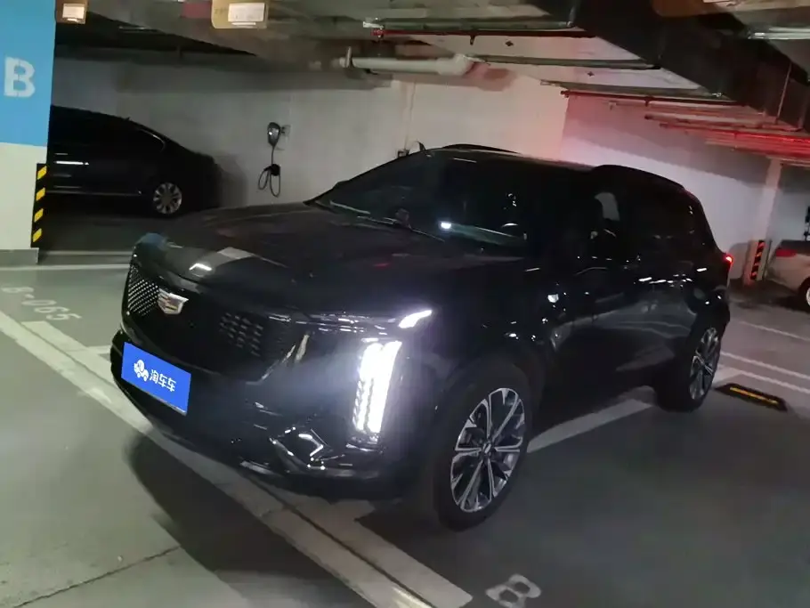 Cadillac XT5 2.0T Luxury 2025