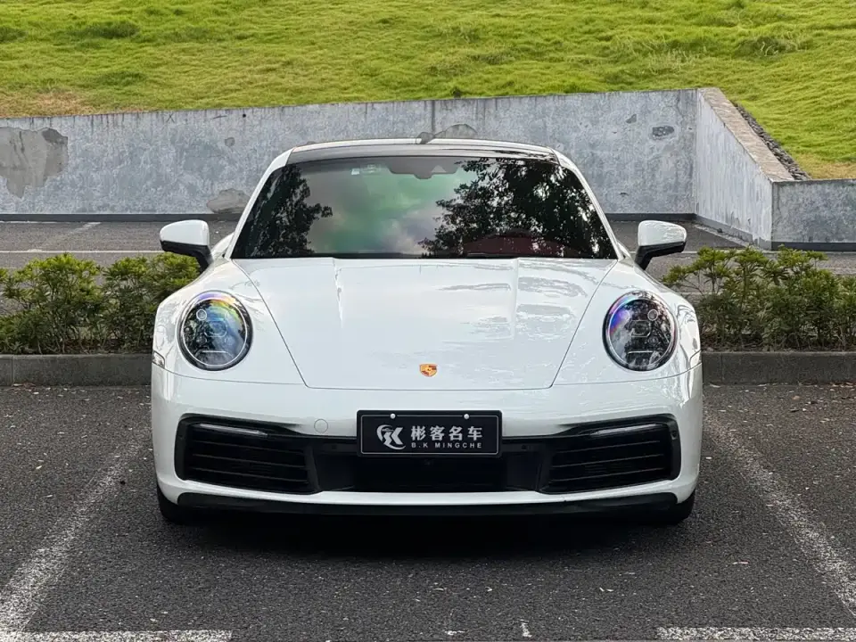 Porsche 911 Carrera 3.0T 2023
