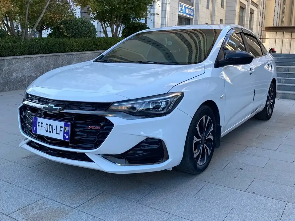 Chevrolet Monza RS 330T Auto Smooth Edition China VI 2020