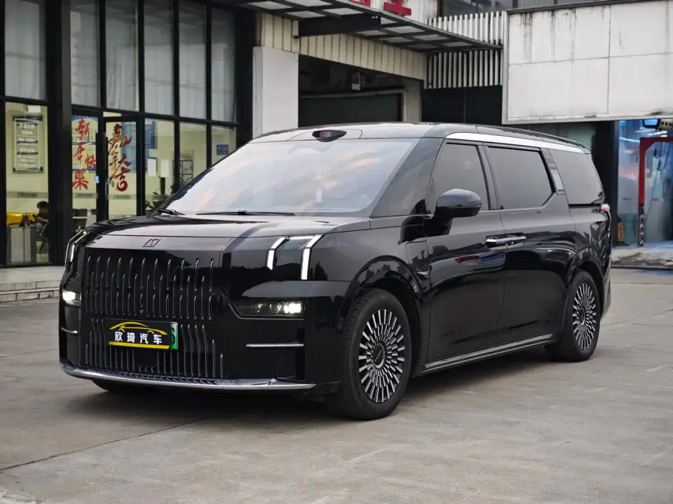 Zeekr 009 6-seat Executive AWD 108kWh 2024