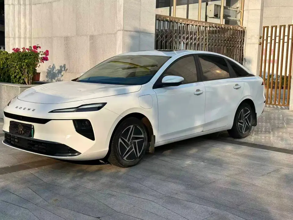 Roewe D6 450km Premium Edition 2025