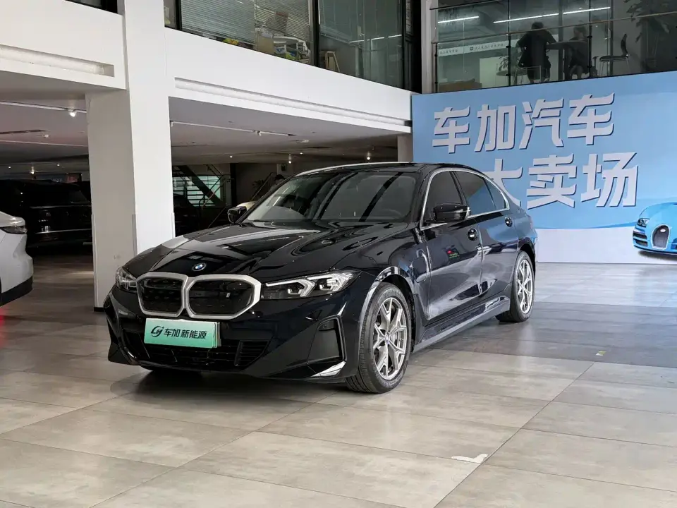 BMW i3 eDrive 35 L 2023